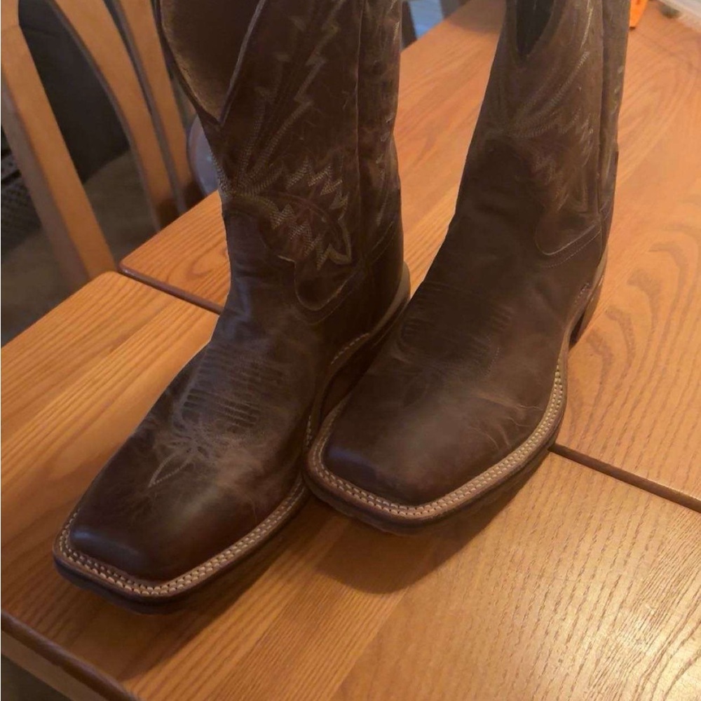 Men’s Tony Llama boots